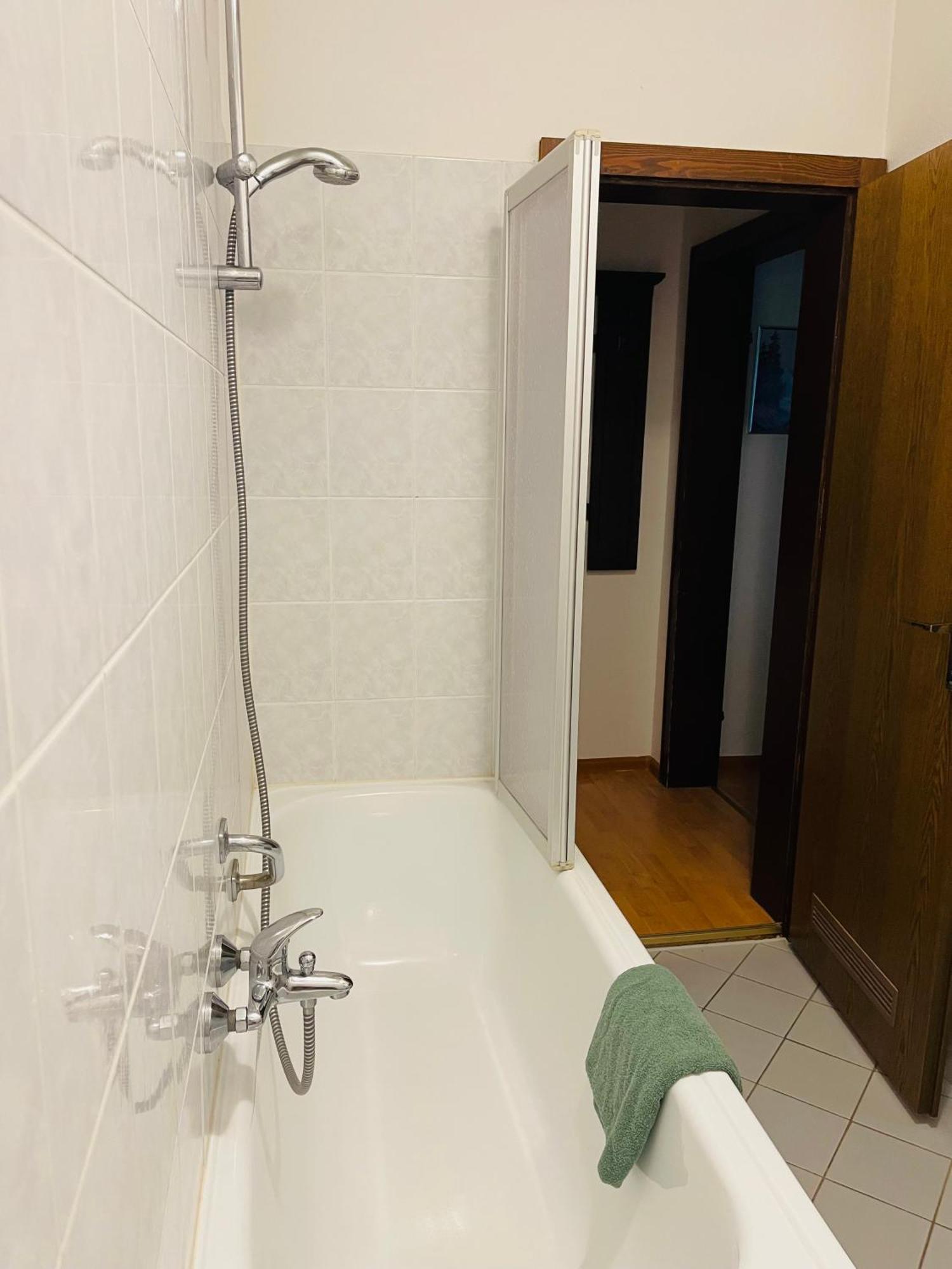 Hotel Ochsen 奥滕贝格 外观 照片